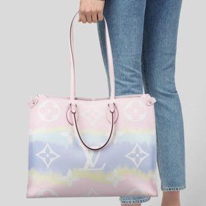 LOUIS VUITTON Monogram Escale OnTheGo GM